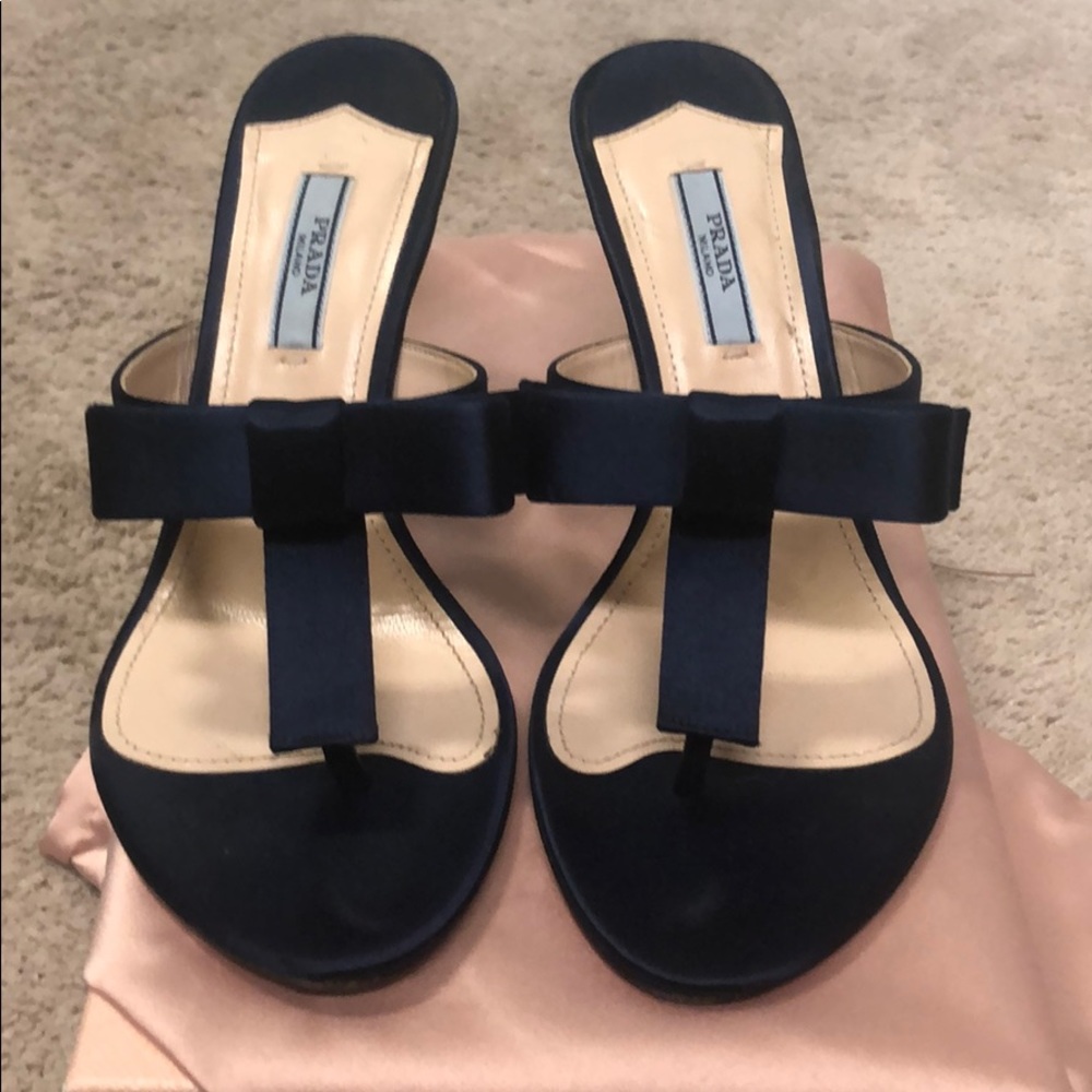 Prada Satin Navy Heels Sandals size 38.5 / 8.5